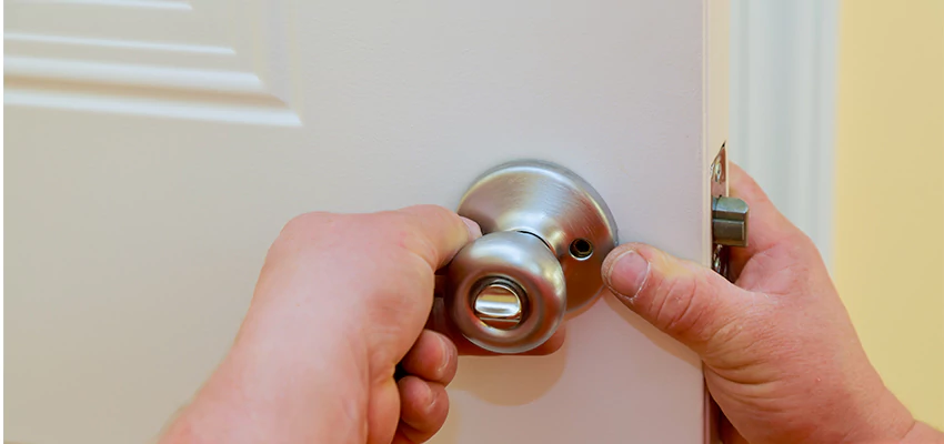After-hours Locksmith For Lock And Key Installation in Alhambra, CA