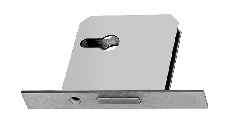 Fix A Deadbolt Door Lock in Alhambra, California